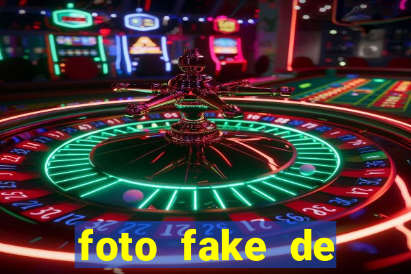 foto fake de mulher no espelho